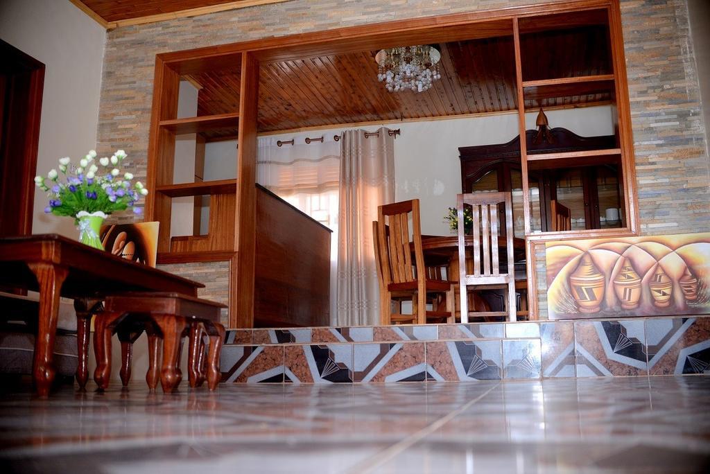 Keva Guest House Kigali Buitenkant foto