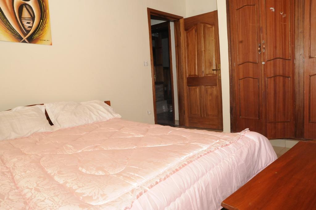 Keva Guest House Kigali Buitenkant foto
